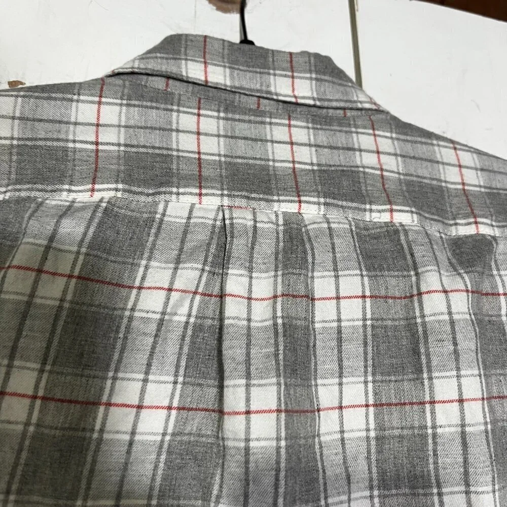 J. Crew Brushed Twill Button Down Shirt Slim Fit in Grey White Red Plaid Size M